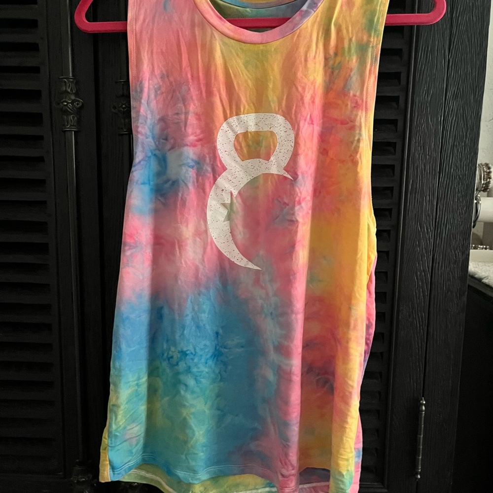 Zyia Colorful Tie-Dye Sleeveless Top